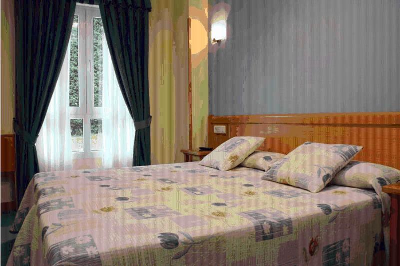 Hotel La Guindal Arriondas Εξωτερικό φωτογραφία