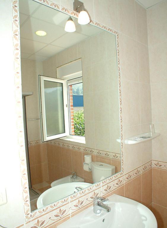 Hotel La Guindal Arriondas Δωμάτιο φωτογραφία